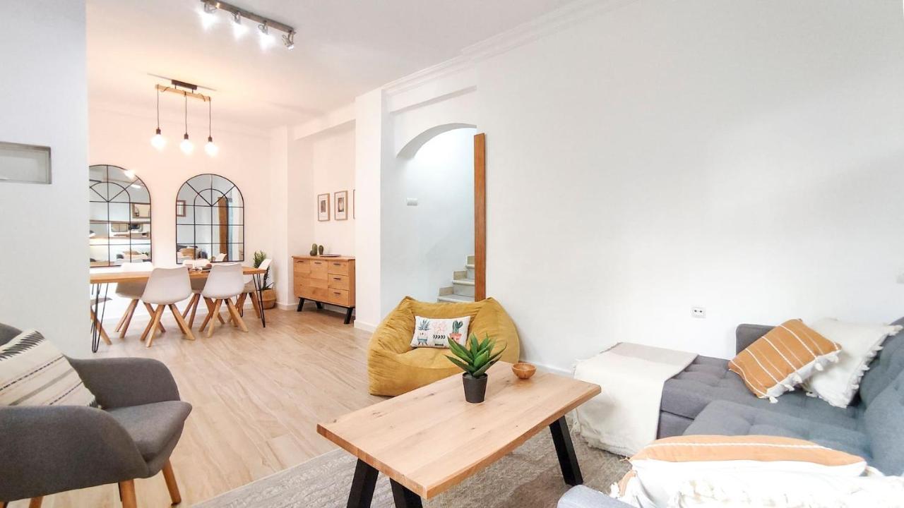 Apartament House Near Plaza De Los Capuchinos By Sharingco Malaga Zewnętrze zdjęcie