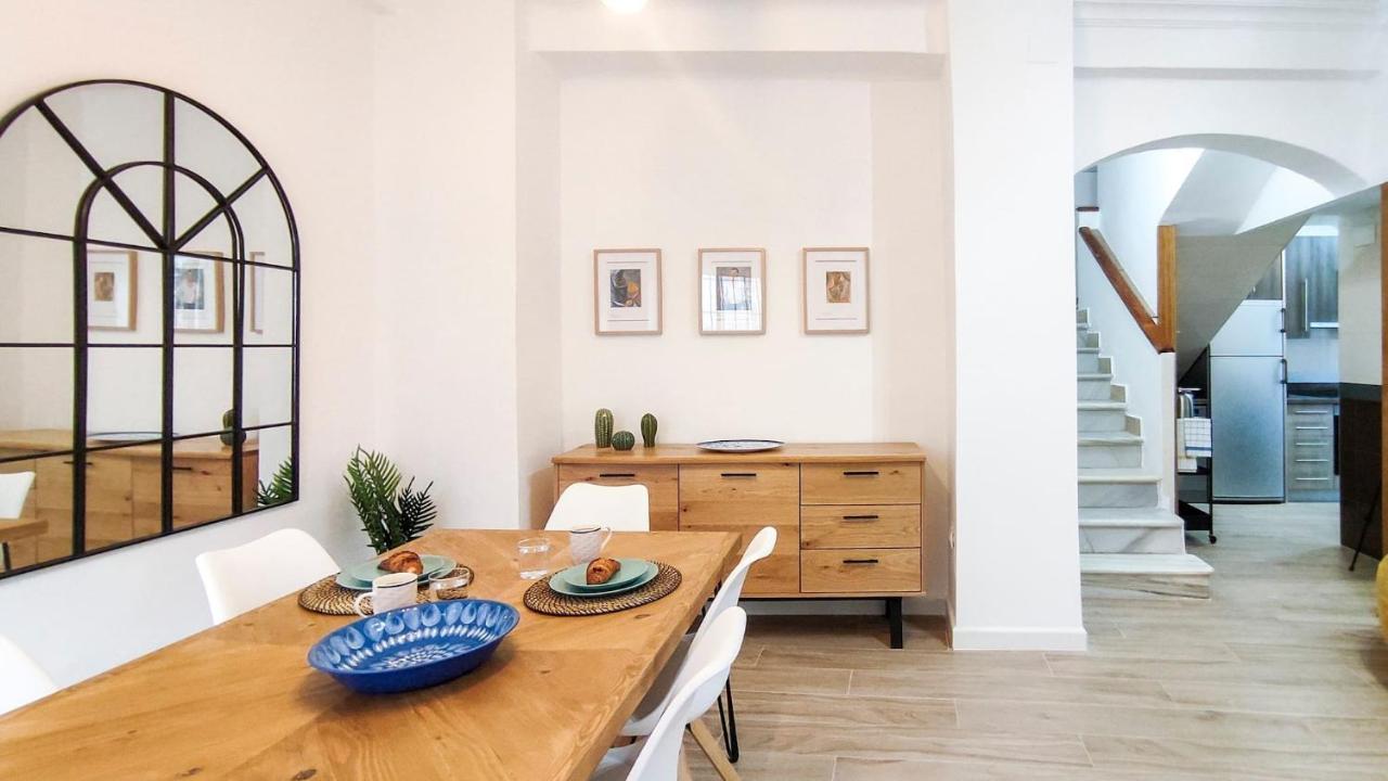 Apartament House Near Plaza De Los Capuchinos By Sharingco Malaga Zewnętrze zdjęcie
